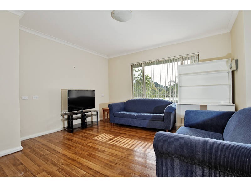17/92 Gilbertson Road, Kardinya WA 6163