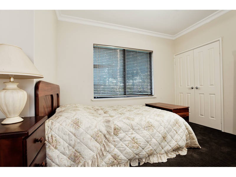 24 Cunningham Drive, Oakford WA 6121