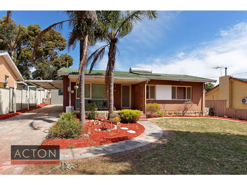 39 Rinaldo Crescent, Coolbellup WA 6163