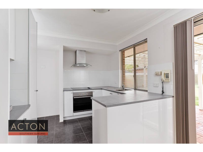 4 Explorer Drive, Thornlie WA 6108