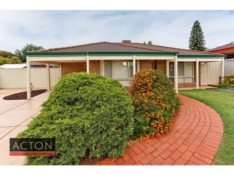 4 Explorer Drive, Thornlie WA 6108