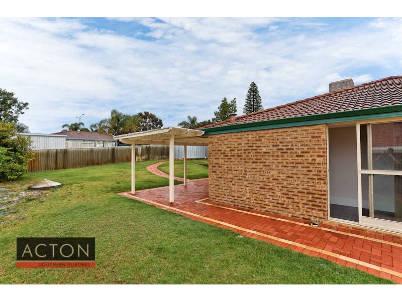 4 Explorer Drive, Thornlie WA 6108