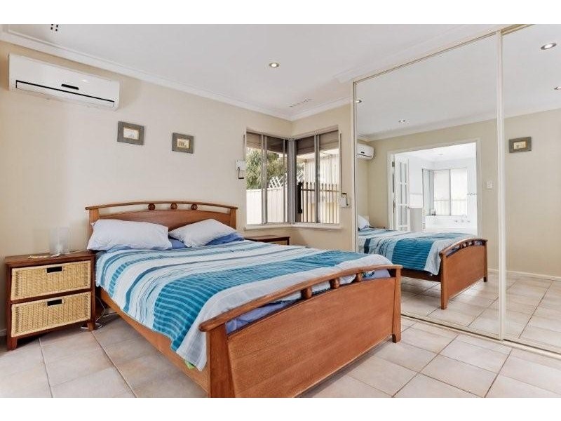 52 McBeth Way, Kardinya WA 6163