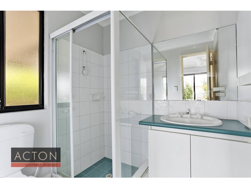 42 Amherst Road, Canning Vale WA 6155