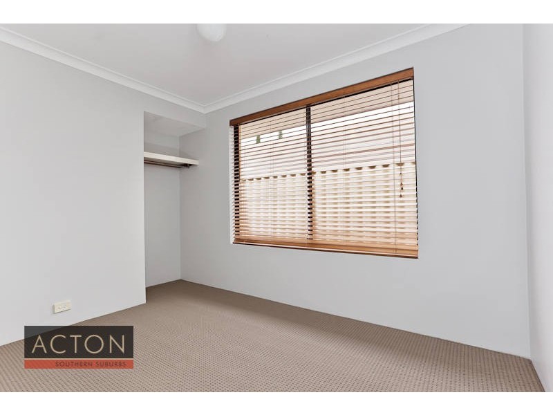 42 Amherst Road, Canning Vale WA 6155