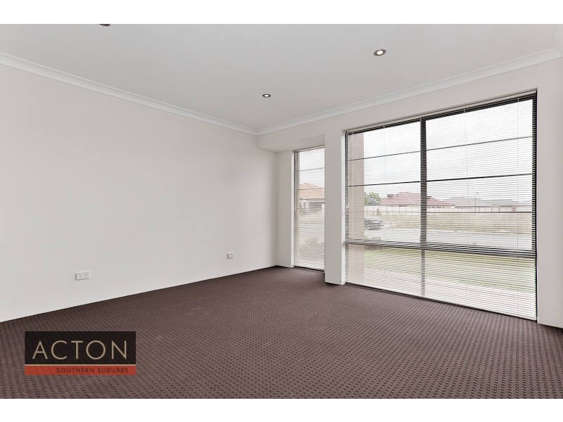 887 Dunlap Avenue, Success WA 6164
