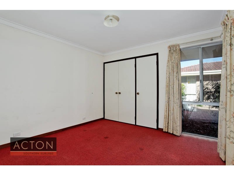 11/6 Pinewood Avenue, Kardinya WA 6163