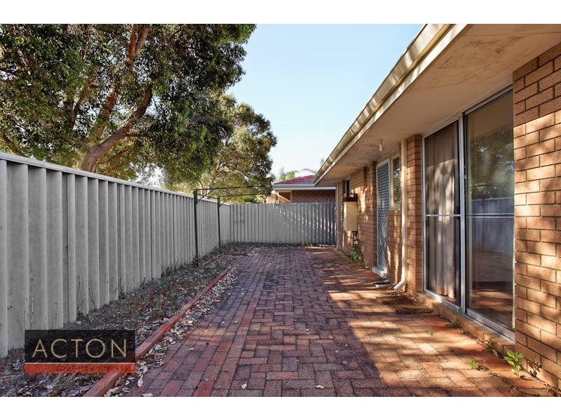 11/6 Pinewood Avenue, Kardinya WA 6163
