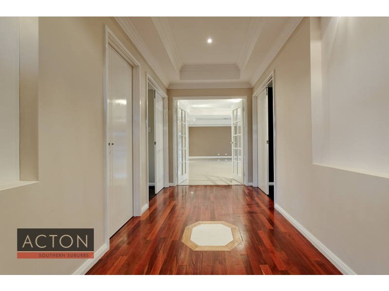71 Harmony Avenue, Atwell WA 6164