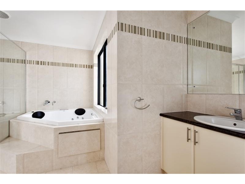 8/111 Kent Street, Rockingham WA 6168