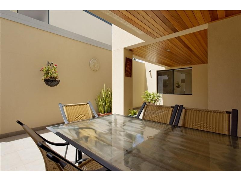 8/111 Kent Street, Rockingham WA 6168