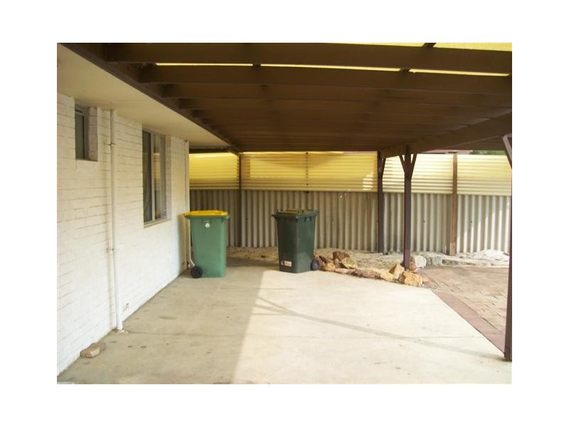 16 Sinian Street, Willetton WA 6155