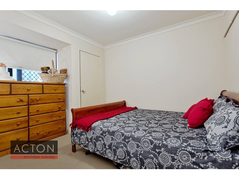 6a Howson Street, Hilton WA 6163