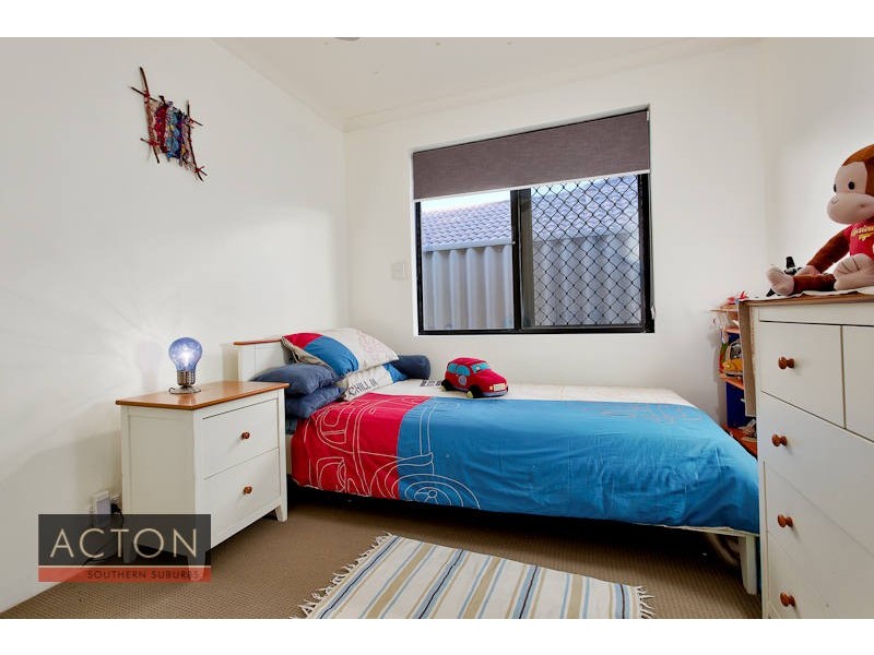 6a Howson Street, Hilton WA 6163