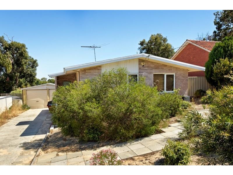 7 Rosalind Way, Coolbellup WA 6163