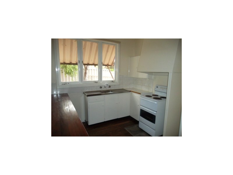 12 Miranda Crescent, Coolbellup WA 6163