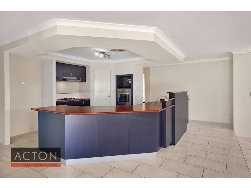 42 Blue Mountain Circuit, Aubin Grove WA 6164