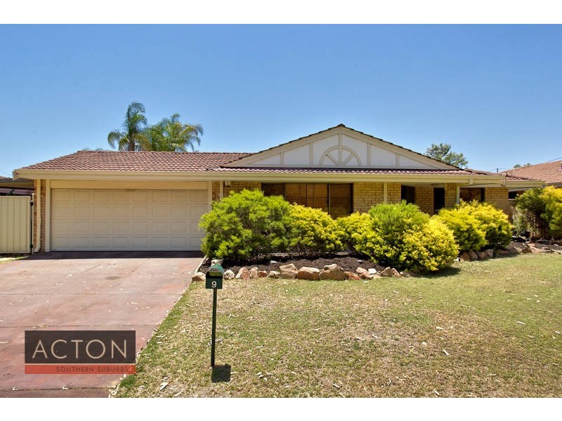 9 Candlebark Place, South Lake WA 6164