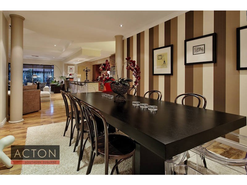 8 Freycinet Circuit, Aubin Grove WA 6164