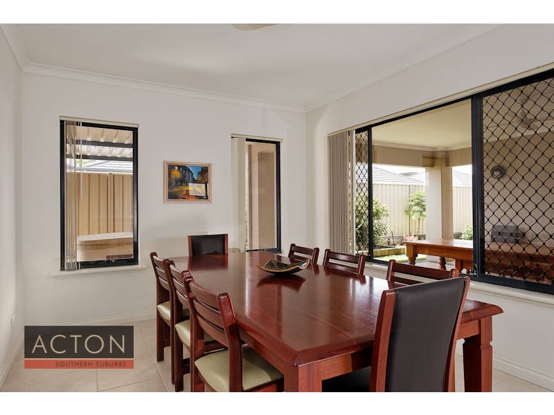 14 Sanderling Way, Beeliar WA 6164
