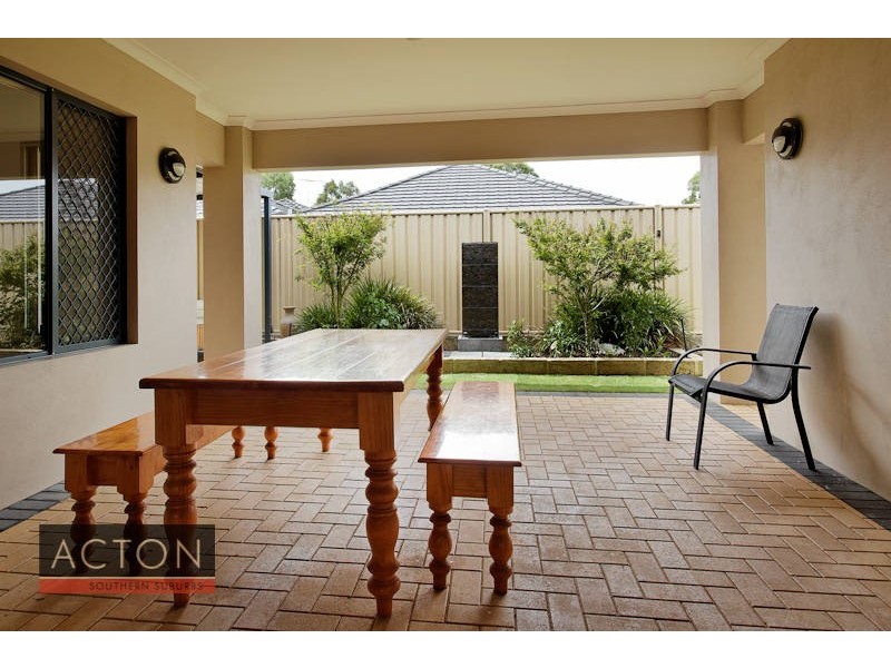 14 Sanderling Way, Beeliar WA 6164