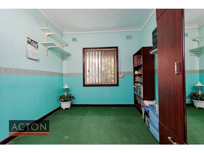 20 Leece Street, Coolbellup WA 6163