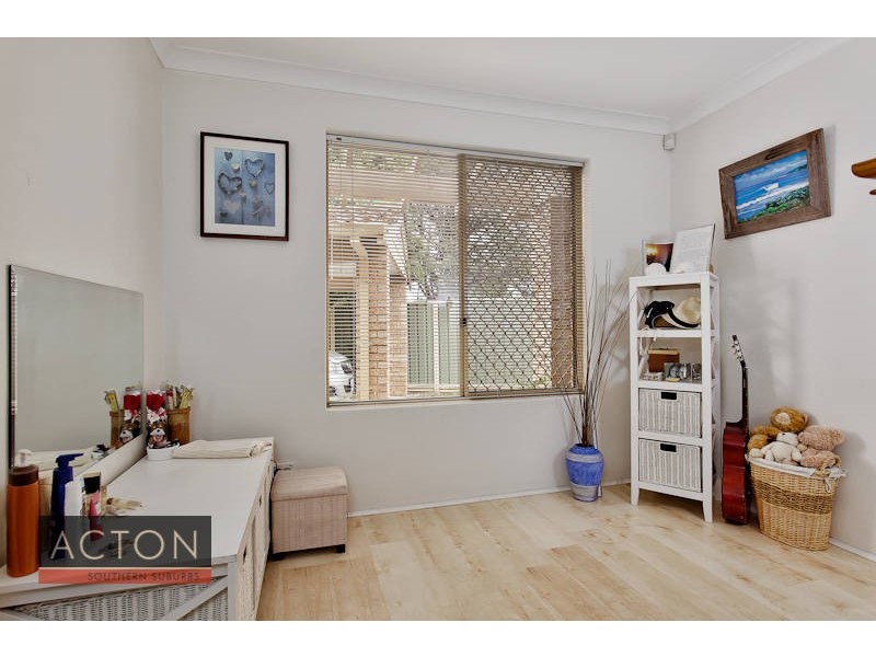 15B Sunshine Place, Bibra Lake WA 6163