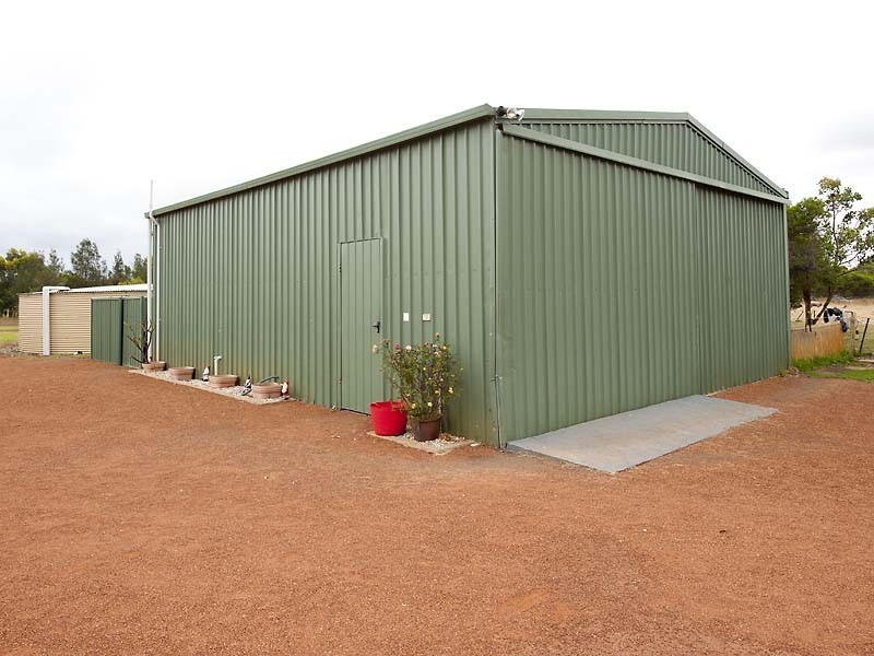 33 Barip Place, Oakford WA 6121