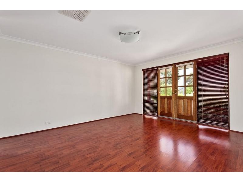 23 Blue Mountain Circuit, Aubin Grove WA 6164