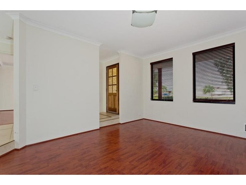 23 Blue Mountain Circuit, Aubin Grove WA 6164