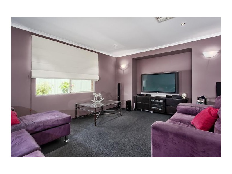 14 Kurrajong Approach, Atwell WA 6164