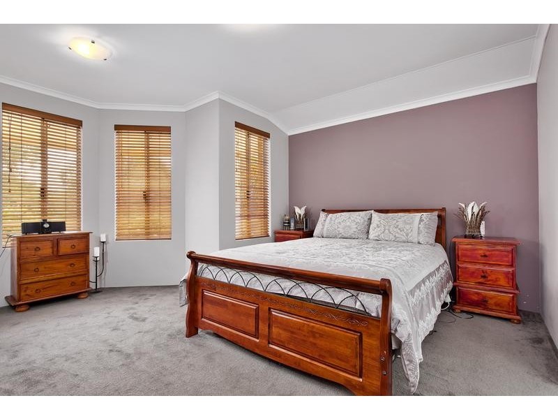 14 Kurrajong Approach, Atwell WA 6164