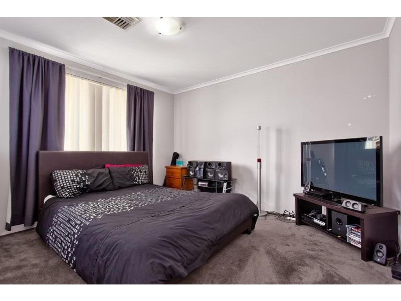 14 Kurrajong Approach, Atwell WA 6164