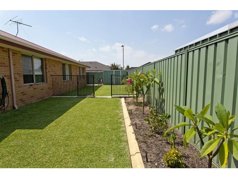 14 Kurrajong Approach, Atwell WA 6164