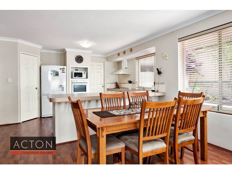 2 Lakeridge Drive, Cockburn Central, Success WA 6164