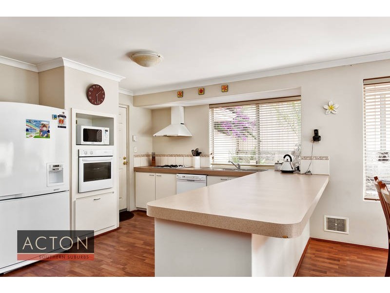 2 Lakeridge Drive, Cockburn Central, Success WA 6164