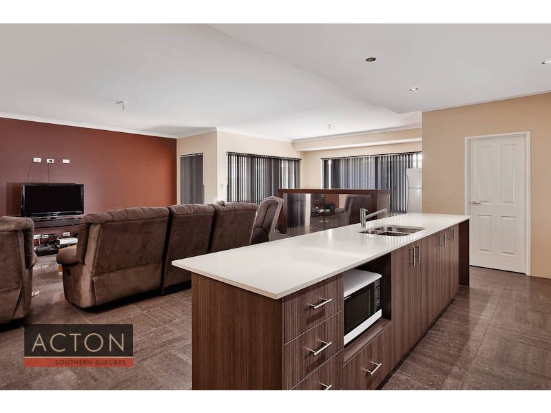 15 Vitality Mews, Aubin Grove WA 6164