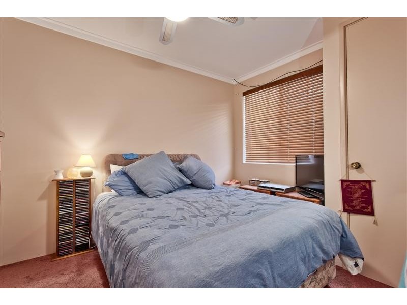 9 Thatched Court, Bibra Lake WA 6163