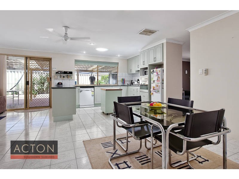 6 Tulipwood Place, South Lake WA 6164