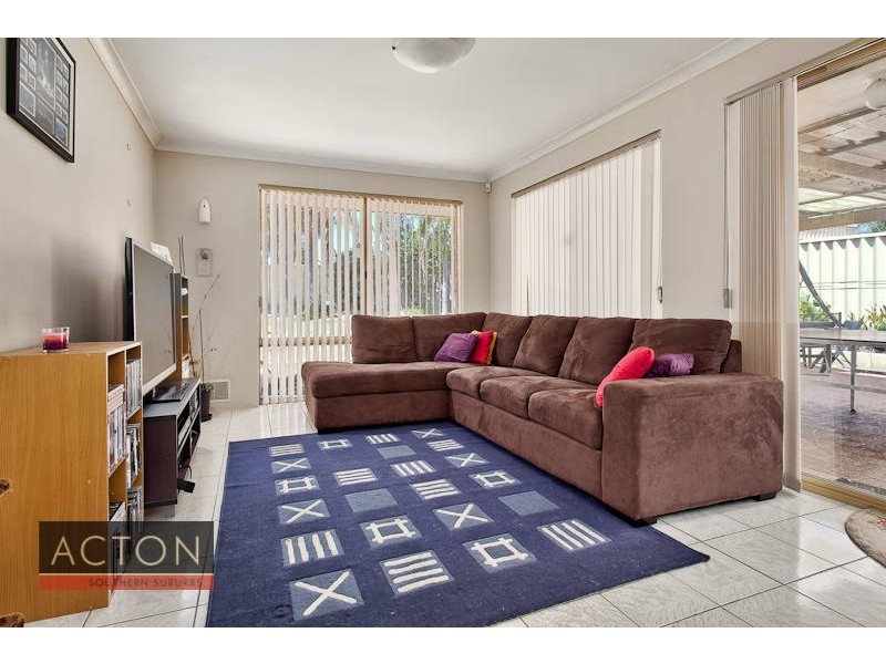 6 Tulipwood Place, South Lake WA 6164