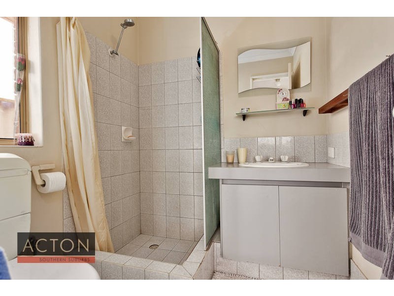 6 Tulipwood Place, South Lake WA 6164