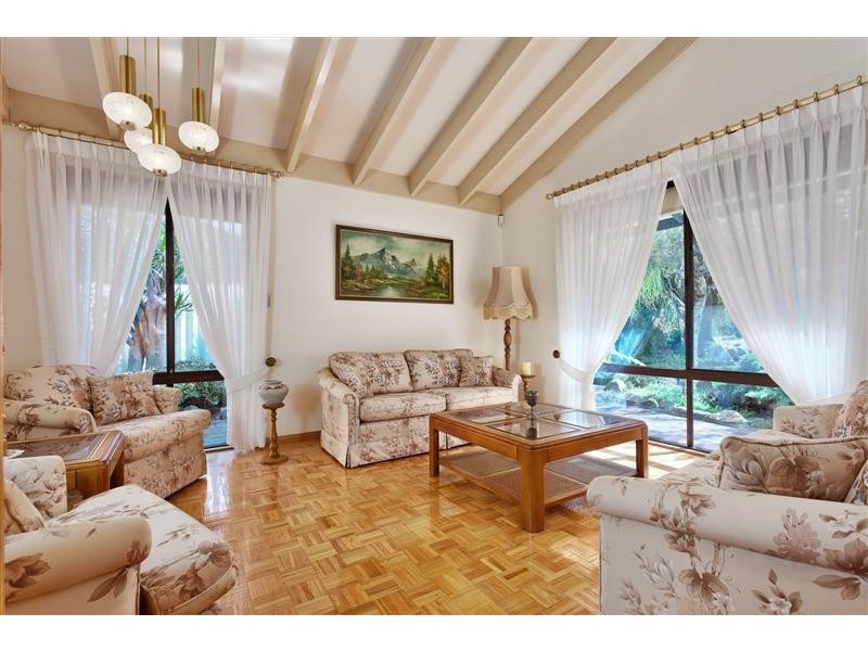 20 Marchant Drive, Bibra Lake WA 6163