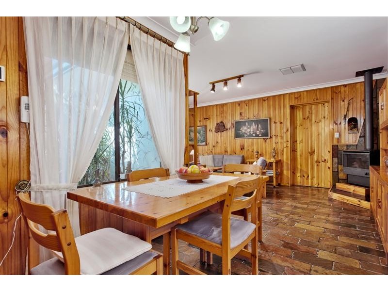 20 Marchant Drive, Bibra Lake WA 6163