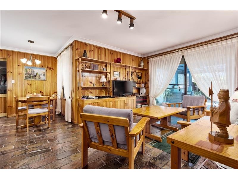 20 Marchant Drive, Bibra Lake WA 6163