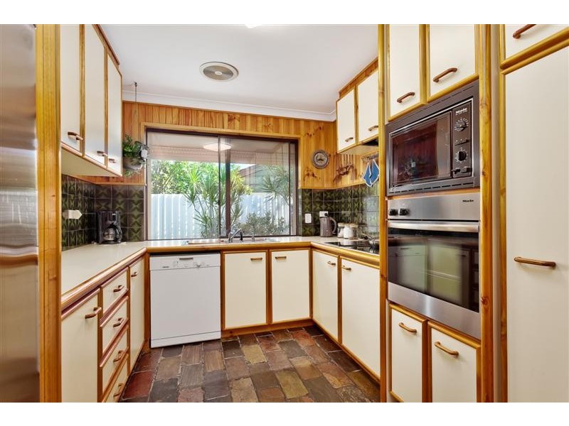 20 Marchant Drive, Bibra Lake WA 6163