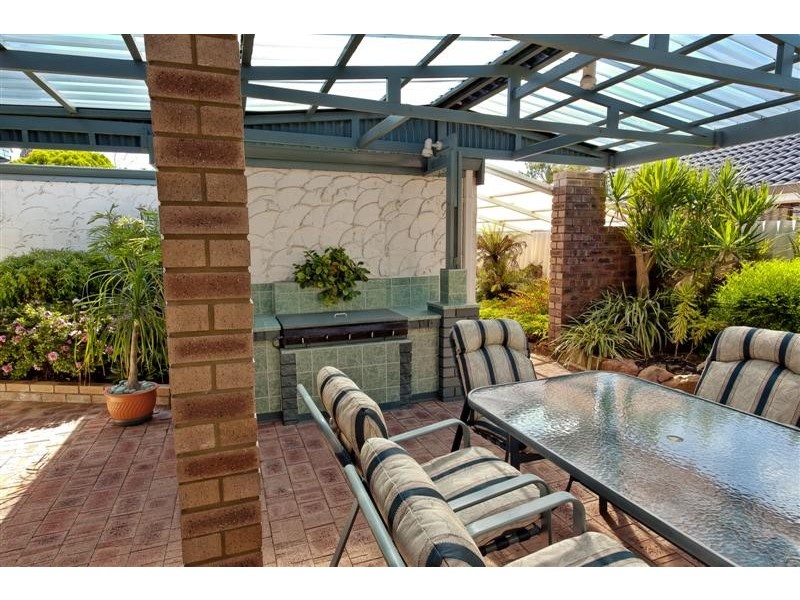 20 Marchant Drive, Bibra Lake WA 6163