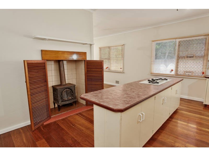 1/12 Snook Crescent, Hilton WA 6163