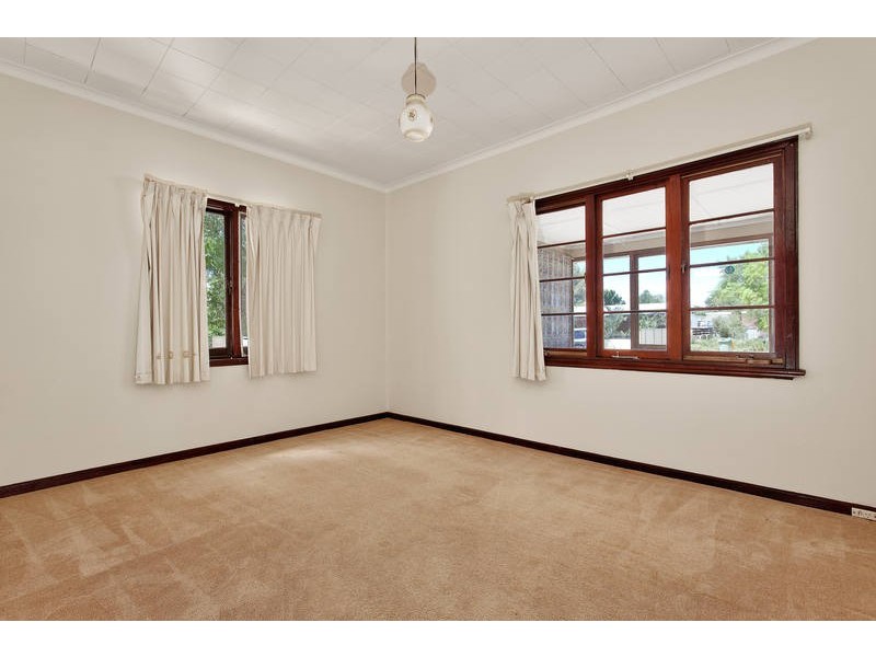 1/12 Snook Crescent, Hilton WA 6163