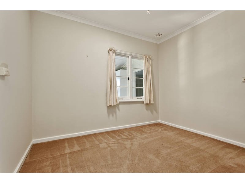 1/12 Snook Crescent, Hilton WA 6163