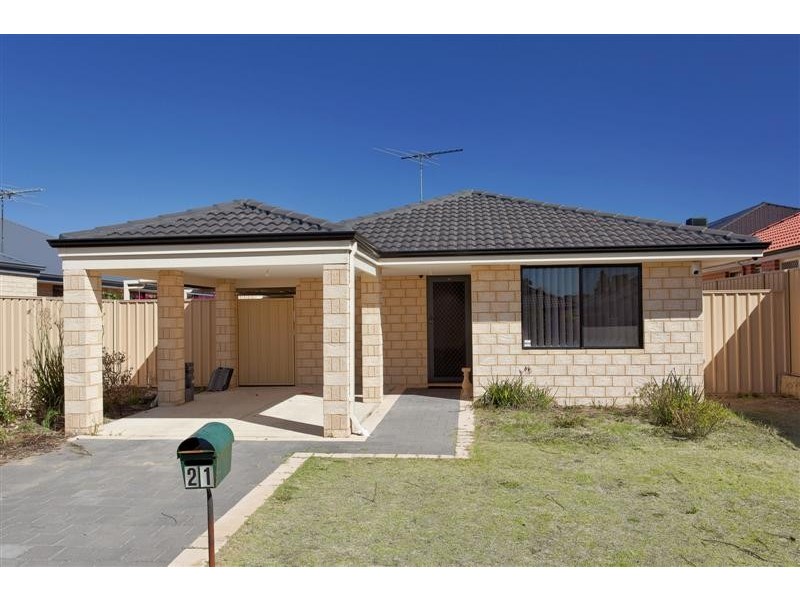 21 Dewsbury Drive, Bertram WA 6167